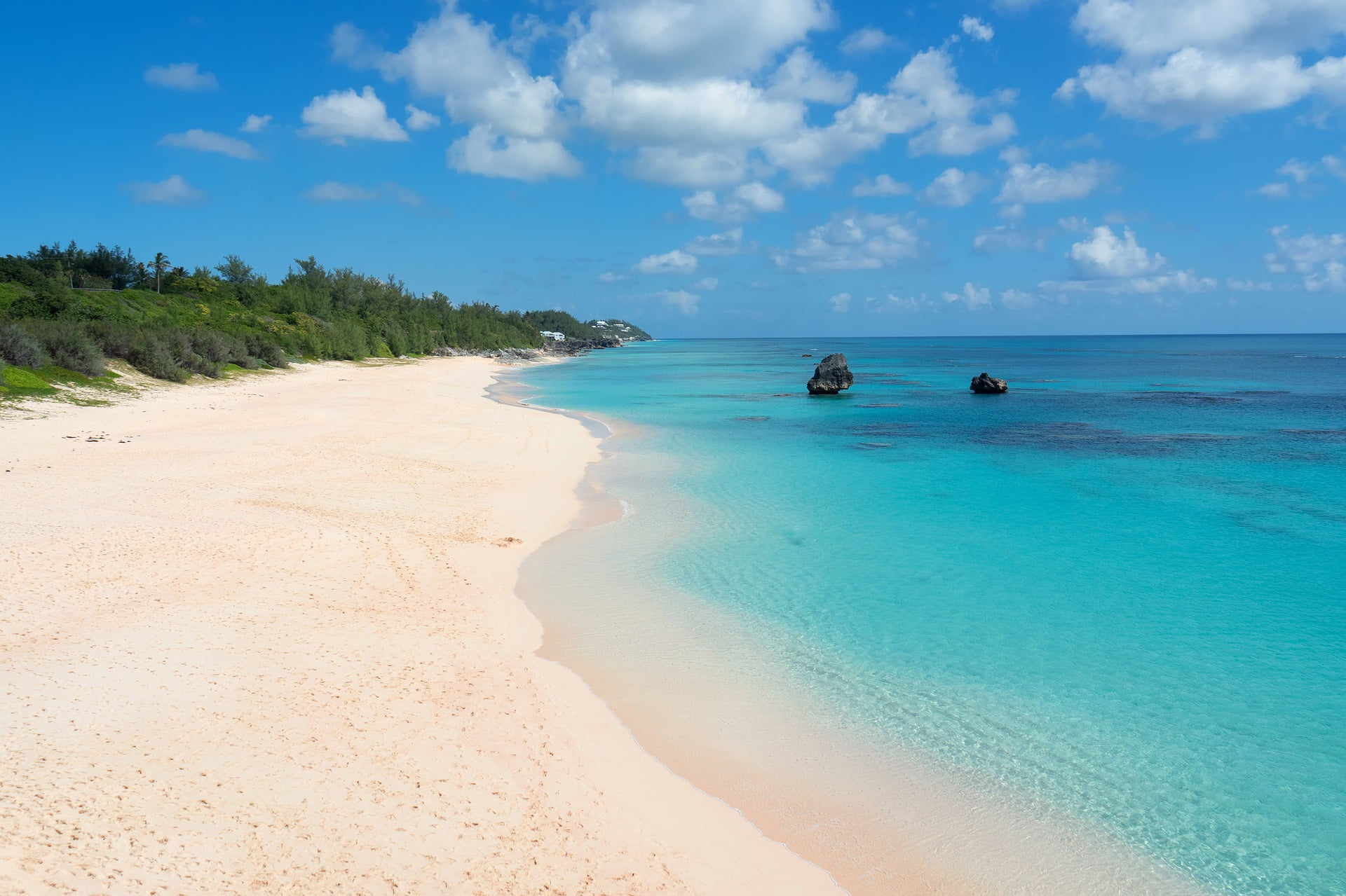10 Amazing Facts About Bermuda
